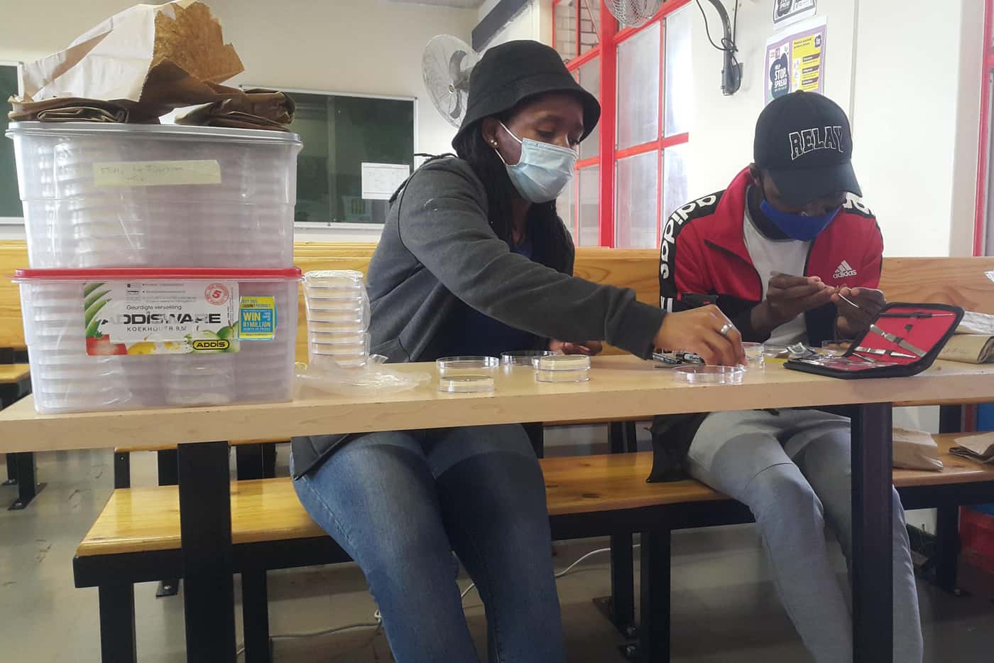SANBI’s Sentinel Plant Project renders training support for horticulture students at DUT