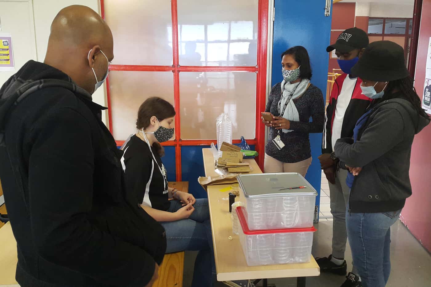 SANBI’s Sentinel Plant Project renders training support for horticulture students at DUT