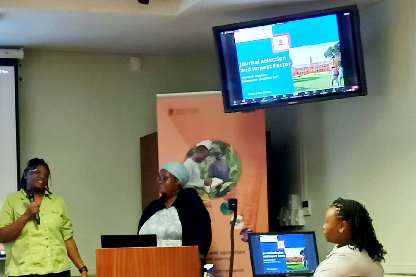 FABI hosts eLife Senior Editor at publishing workshop