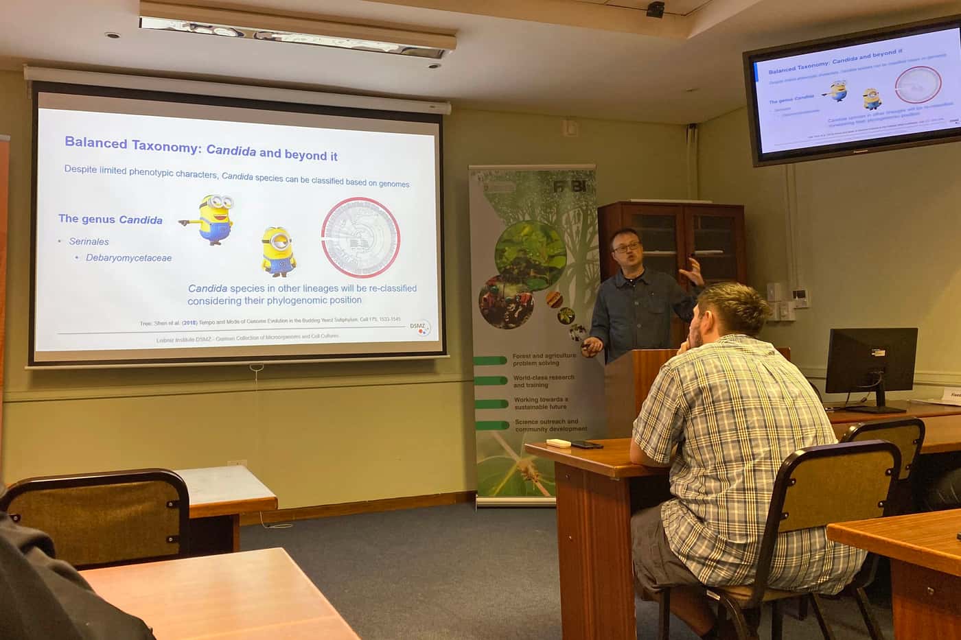 FABI Hosts world-renowned yeast scientist