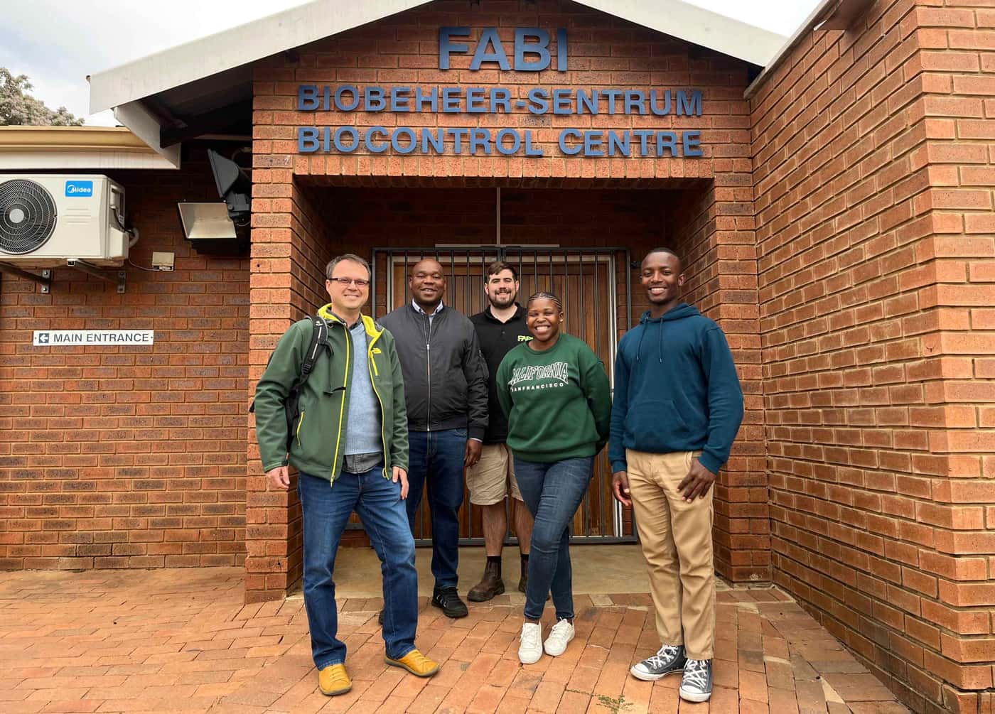 FABI Hosts world-renowned yeast scientist