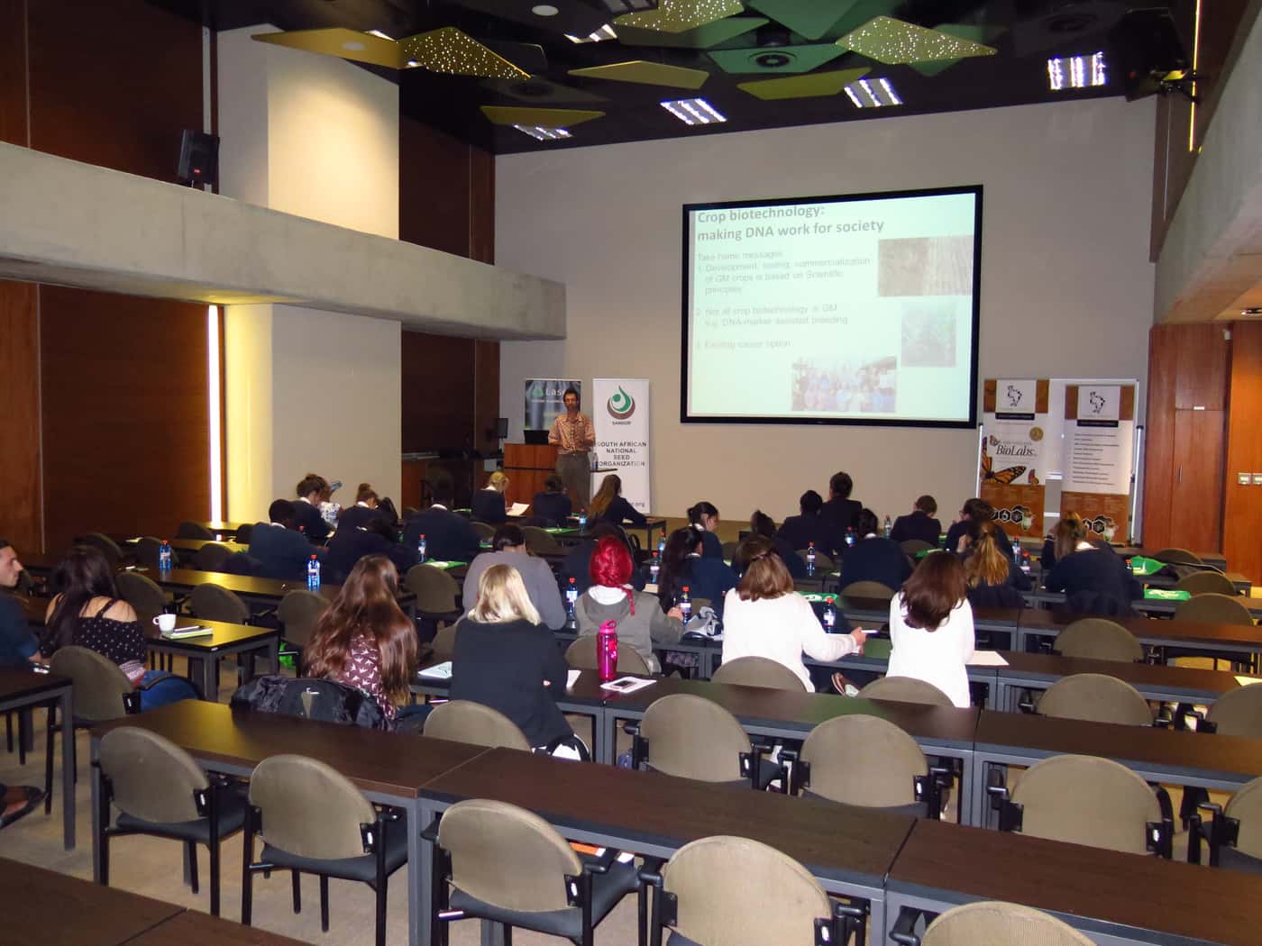The Department of Plant and Soil Sciences hosts learners from Woodhill College