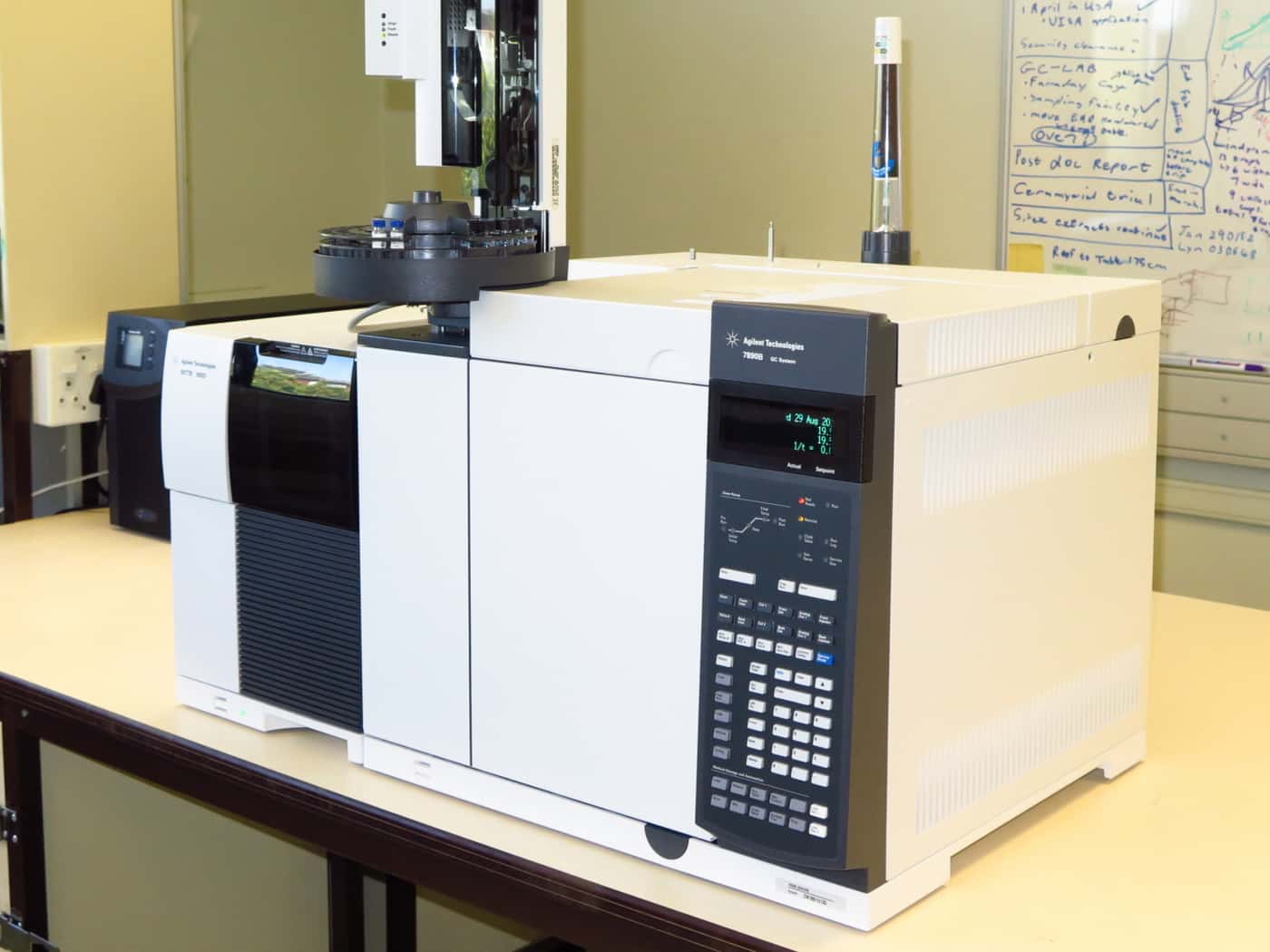 New GC-MS system in FABI to boost chemical ecology