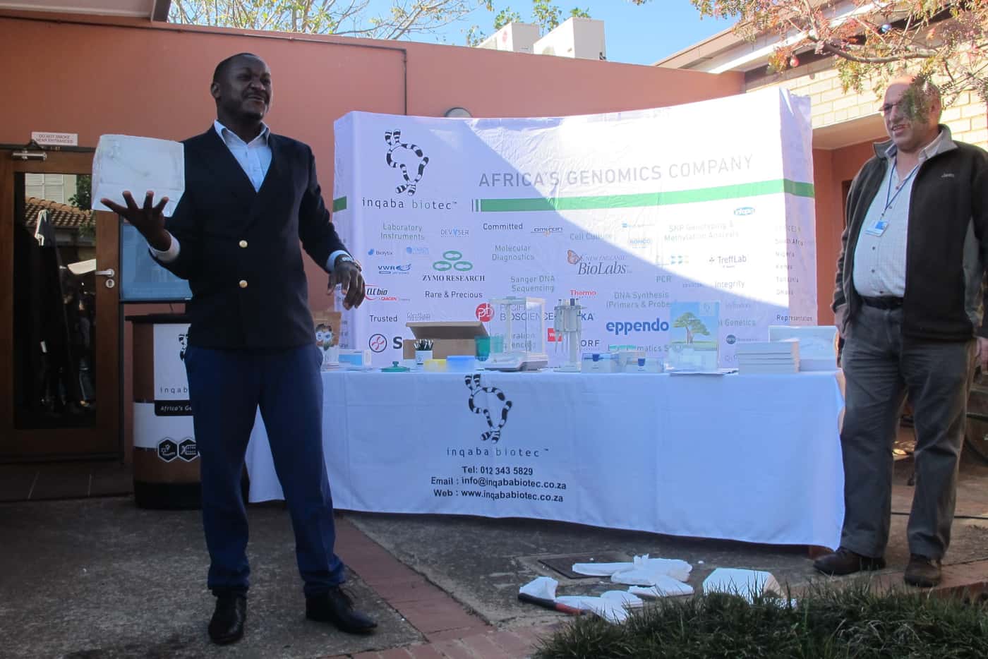 Benedicta Swalarsk-Parry beats 40 competitors to win Inqaba Biotec’s mini pipetting contest