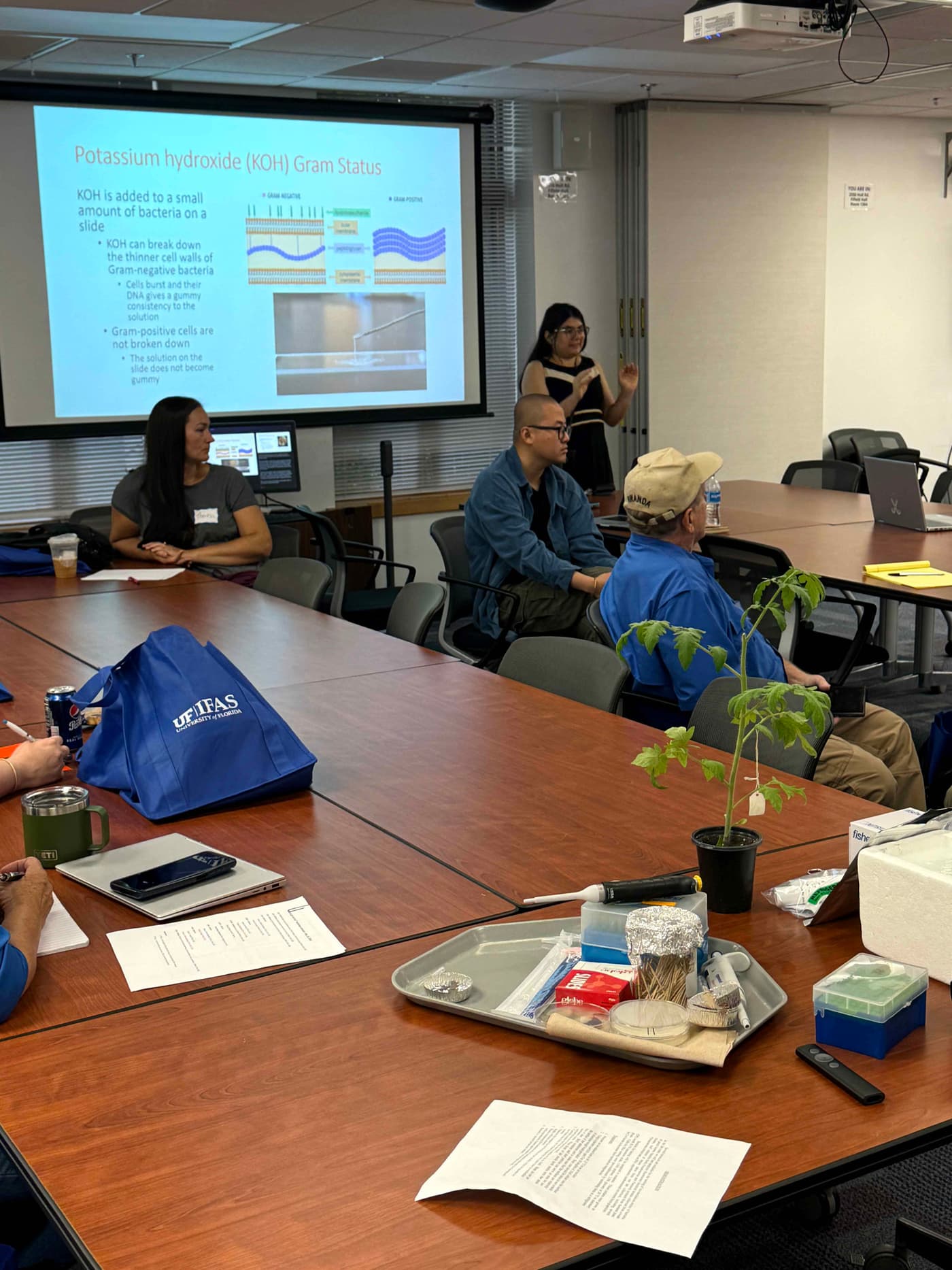 FABI participates in a stunning University of Florida Plant Pathology Symposium