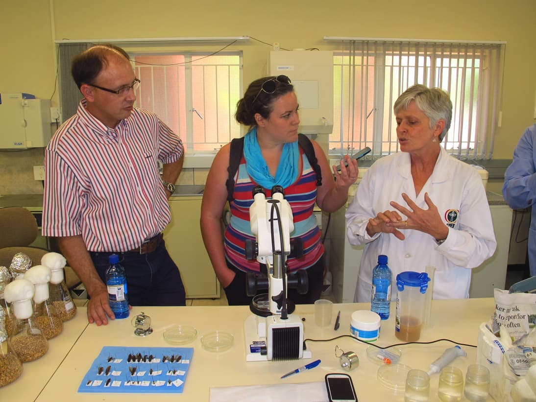 Top science journalist visits FABI