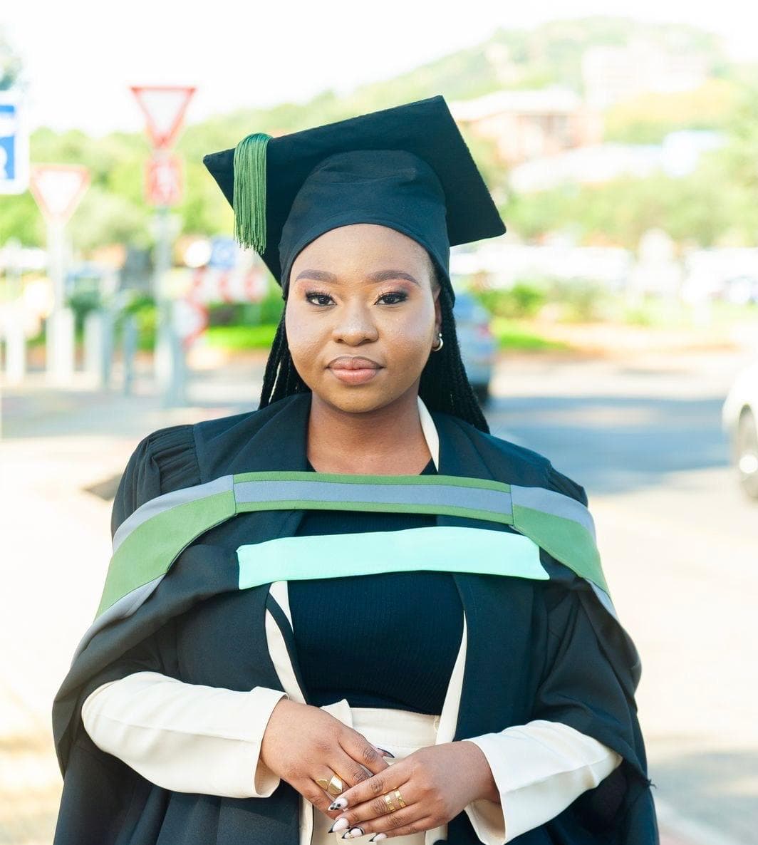 Mandisa Mthombeni