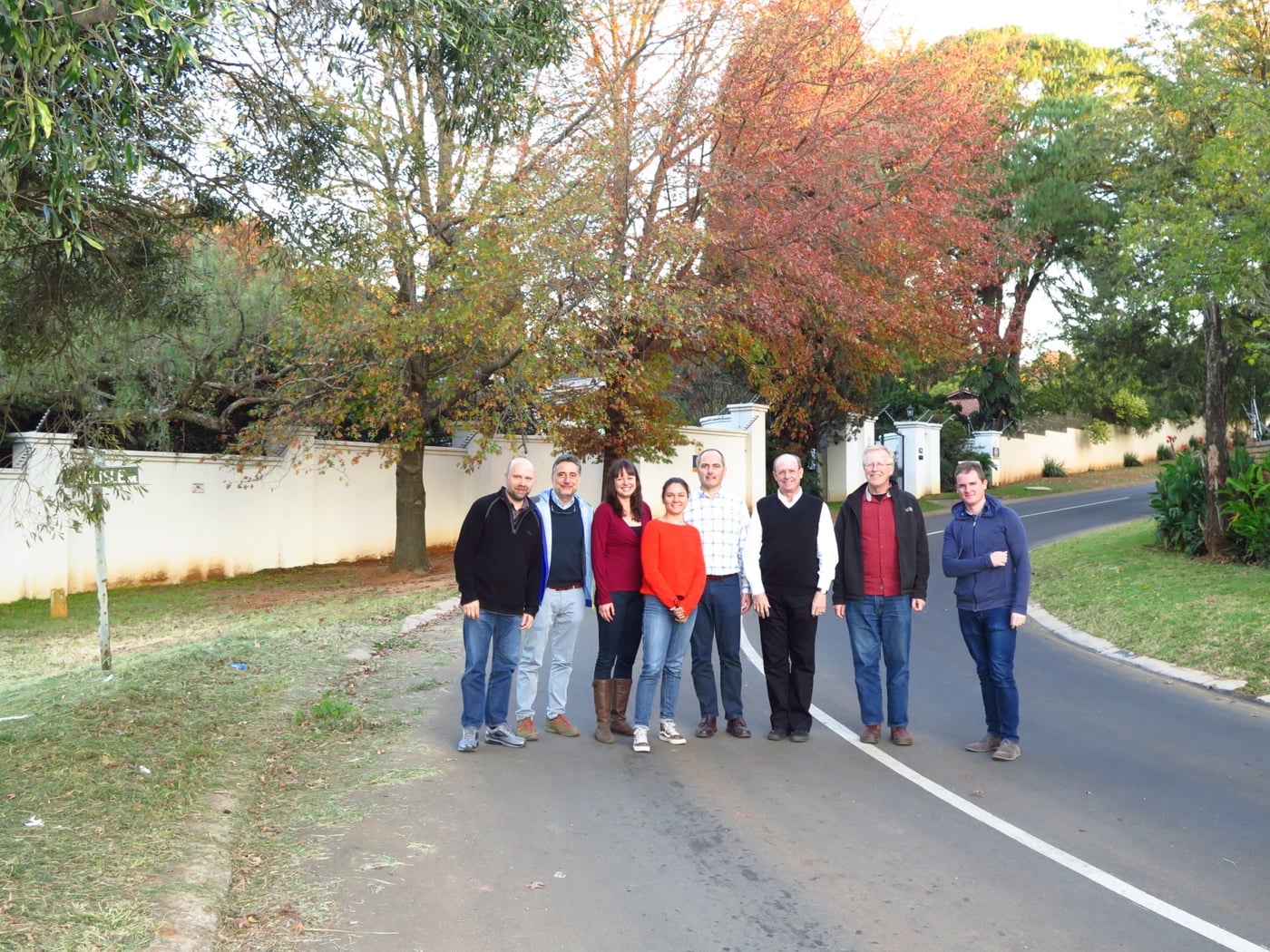 Tree health experts inspect PSHB infestation in Johannesburg suburbs