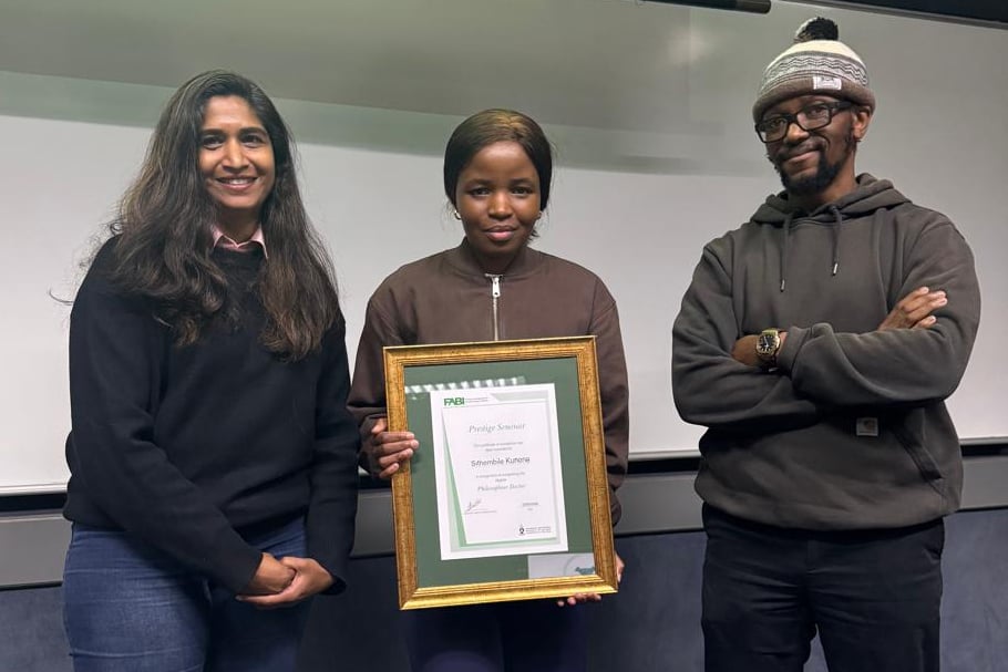 Prof. Sanushka Naidoo, Sithembile Kunene and Dr Thabiso Motaung