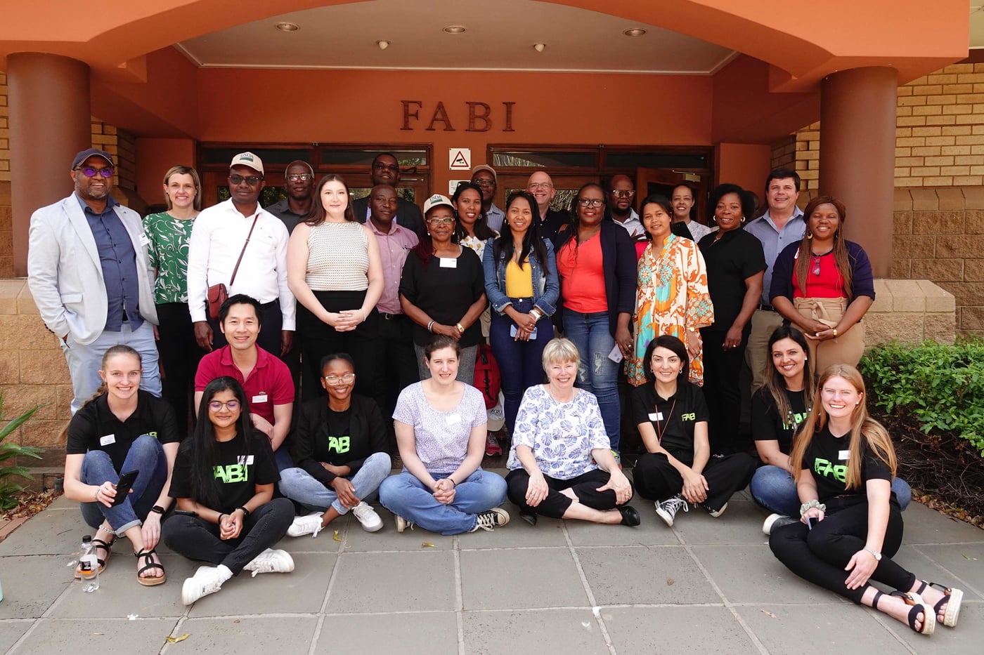 FABI hosts visitors on a Southern Africa Biotechnology study tour
