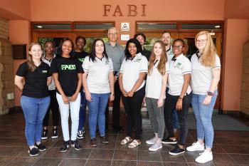 Professor André Drenth visits FABI